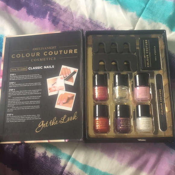 Amelia Knight Classic Nails Set - Picture 2 of 4